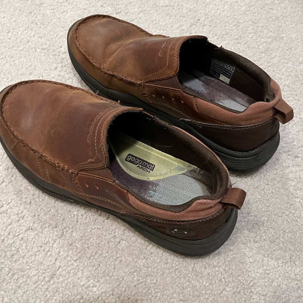 Skechers men’s casual shoes